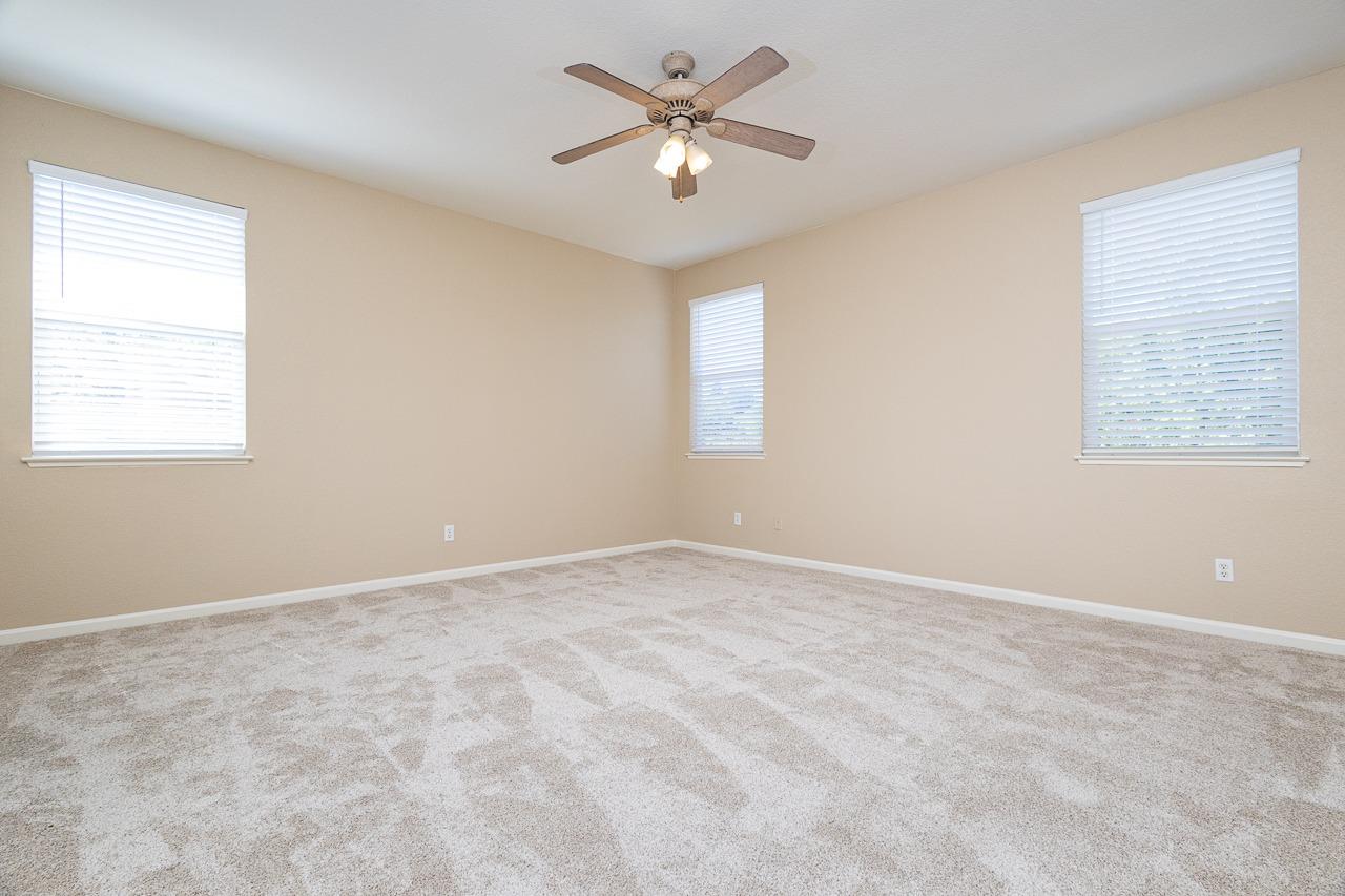 Detail Gallery Image 14 of 26 For 1532 Hammond Ct, Folsom,  CA 95630 - 4 Beds | 2/1 Baths