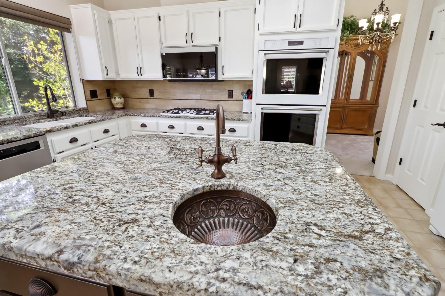Detail Gallery Image 20 of 99 For 204 Davies Ct, Folsom,  CA 95630 - 4 Beds | 2/1 Baths