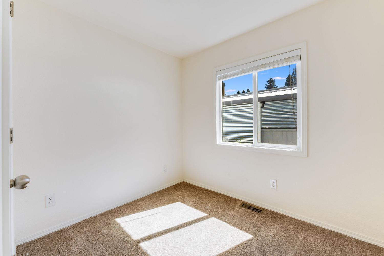 Detail Gallery Image 12 of 35 For 2933 Forebay Rd 6, Pollock Pines,  CA 95726 - 2 Beds | 2 Baths