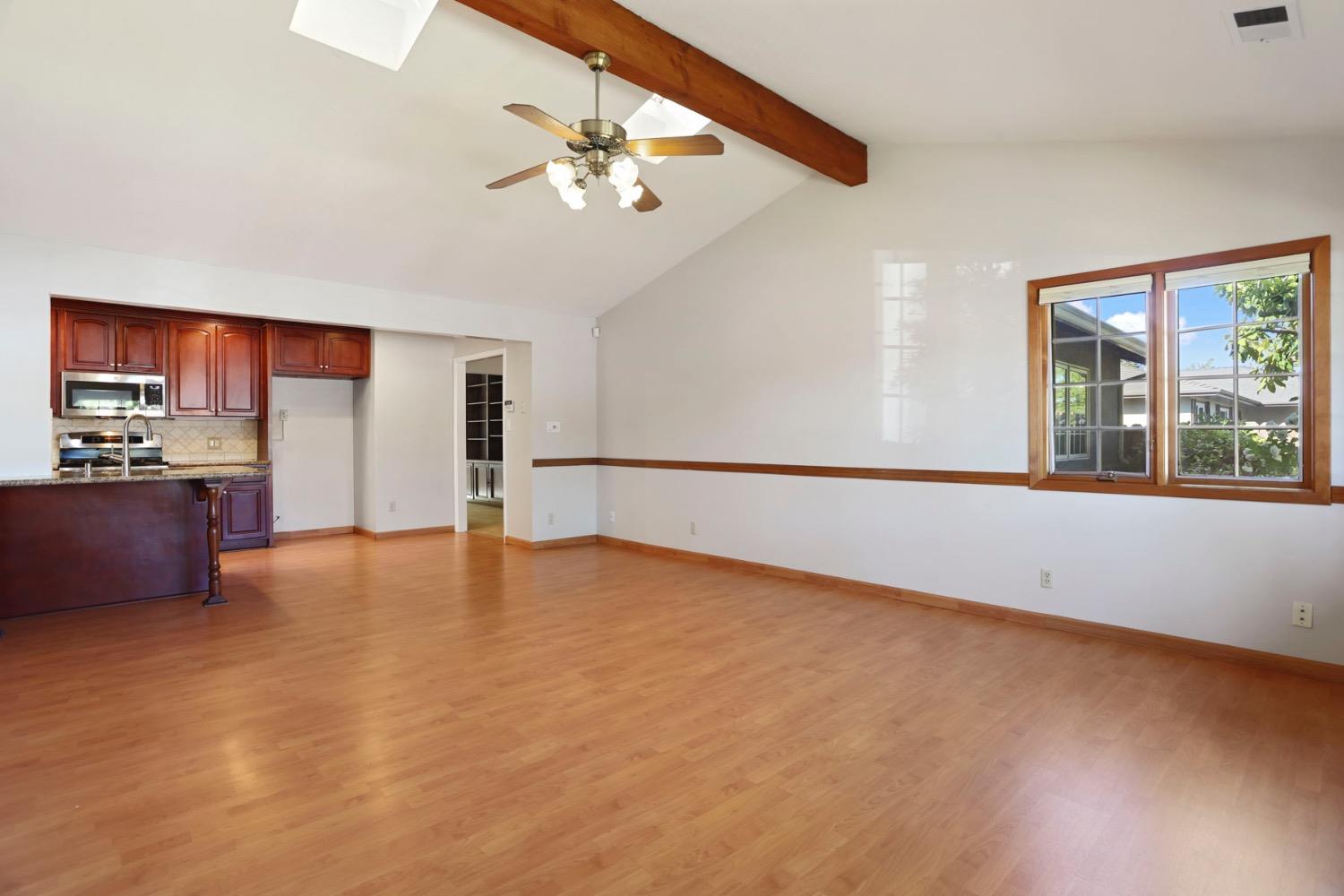 Detail Gallery Image 14 of 43 For 1152 Stanton Way, Stockton,  CA 95207 - 3 Beds | 2 Baths