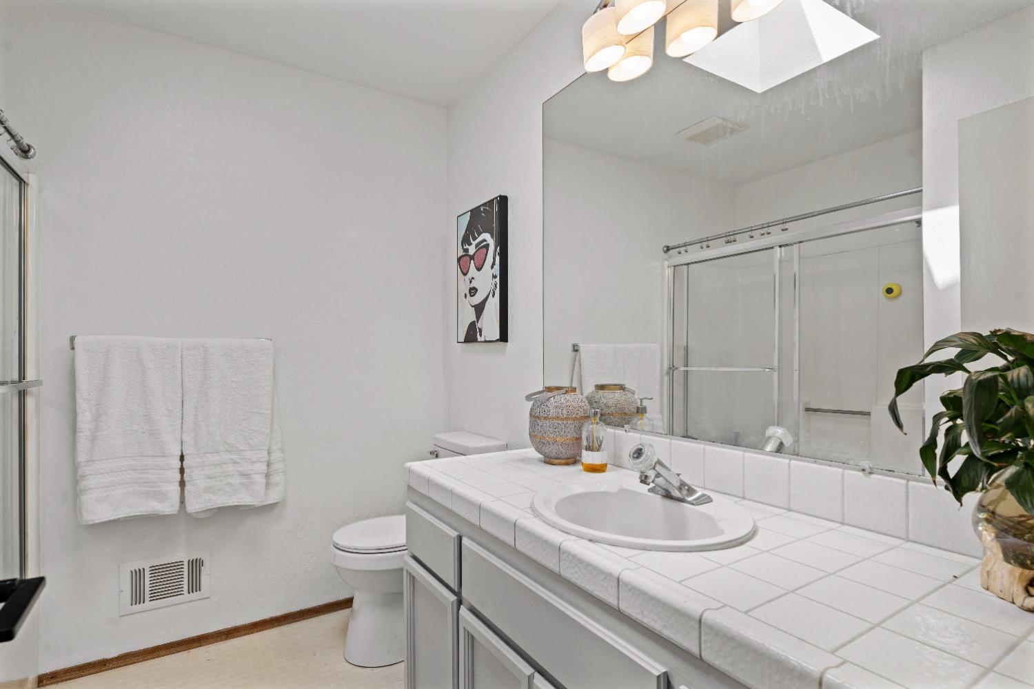 Detail Gallery Image 24 of 44 For 3636 Dormer Ave, Concord,  CA 94519 - 3 Beds | 2 Baths