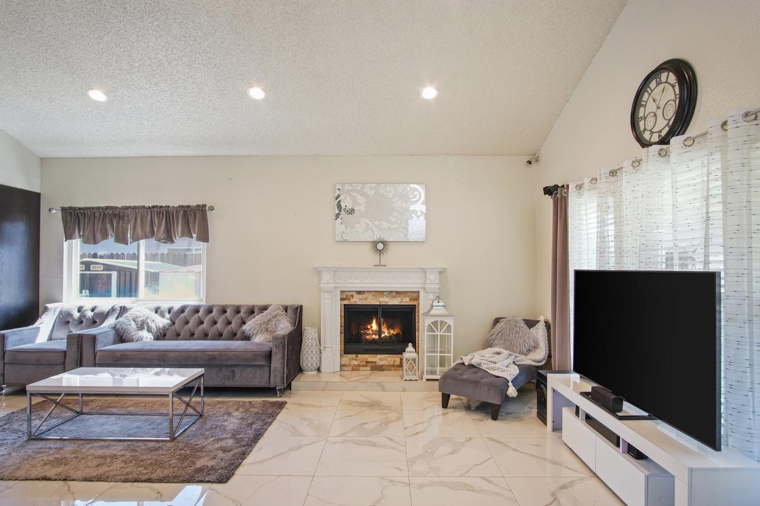 Detail Gallery Image 7 of 40 For 685 Bennington Ave, Turlock,  CA 95382 - 3 Beds | 2 Baths