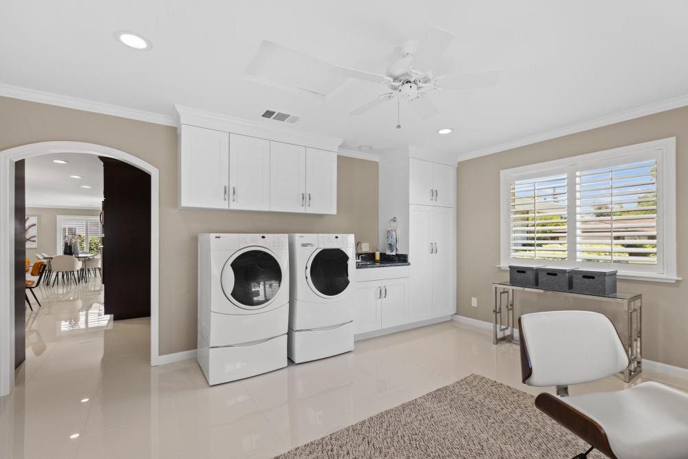 Detail Gallery Image 9 of 52 For 6788 Langston Way, Sacramento,  CA 95831 - 3 Beds | 2 Baths