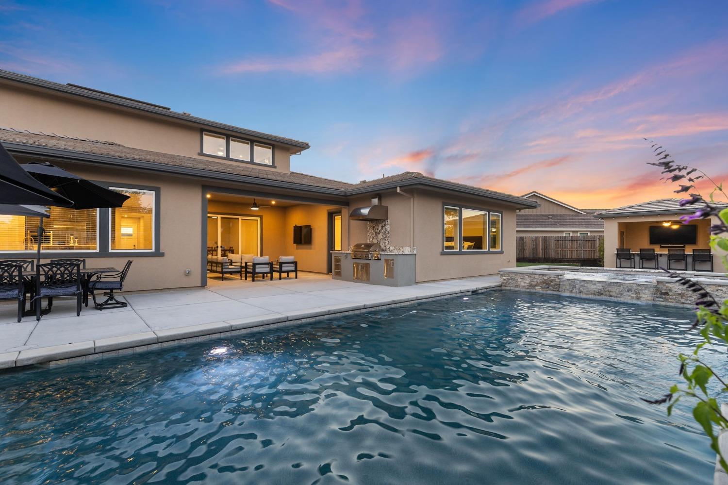 Detail Gallery Image 52 of 83 For 5125 Turnberry Dr, Lincoln,  CA 95648 - 5 Beds | 4/1 Baths