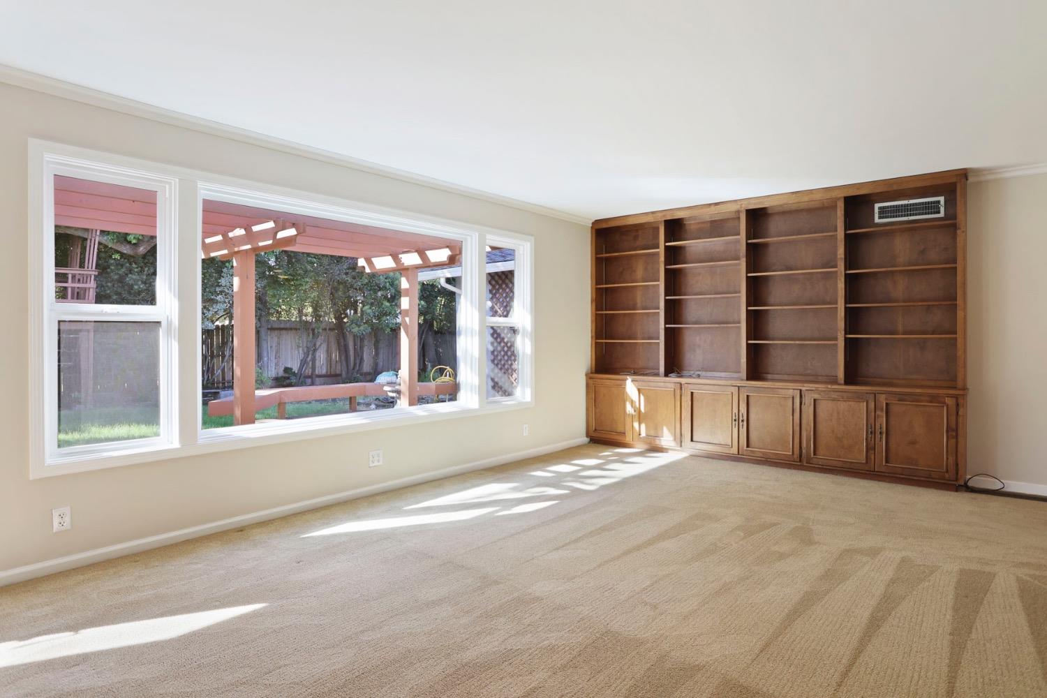 Detail Gallery Image 22 of 43 For 1152 Stanton Way, Stockton,  CA 95207 - 3 Beds | 2 Baths