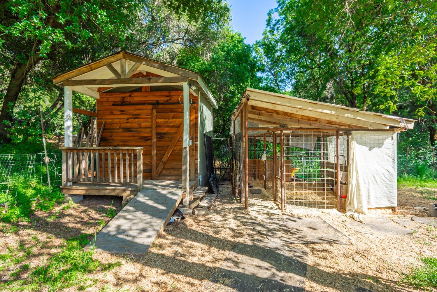 Detail Gallery Image 29 of 36 For 1190 Pleasant Valley Rd, Diamond Springs,  CA 95619 - 2 Beds | 2 Baths
