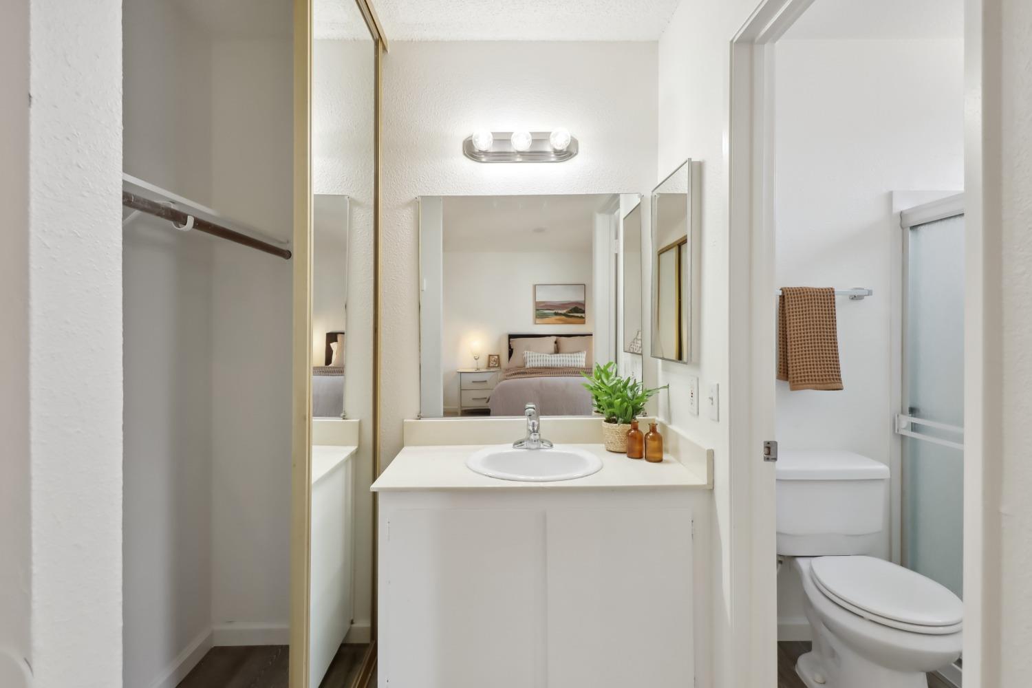 Detail Gallery Image 26 of 38 For 2888 Baronet Way, Sacramento,  CA 95833 - 4 Beds | 2 Baths