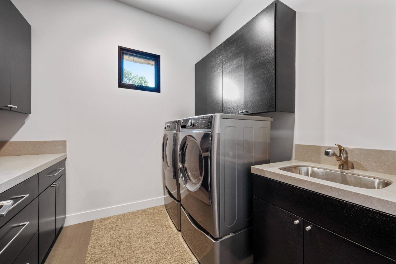 Detail Gallery Image 22 of 44 For 6505 Rutherford Canyon Rd, Loomis,  CA 95650 - 4 Beds | 4/1 Baths