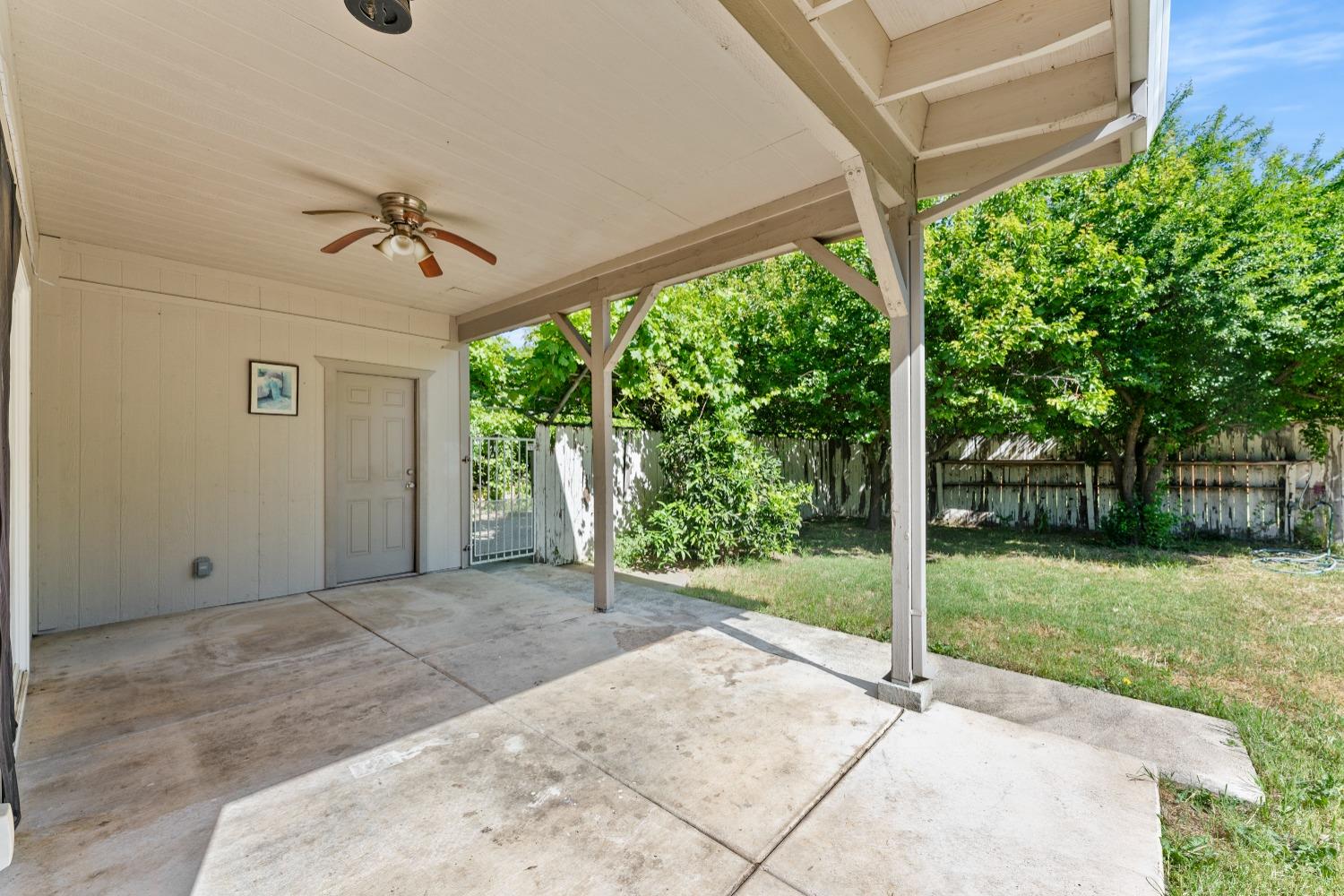 Detail Gallery Image 68 of 84 For 8905 Fredric, Sacramento,  CA 95826 - 4 Beds | 3 Baths