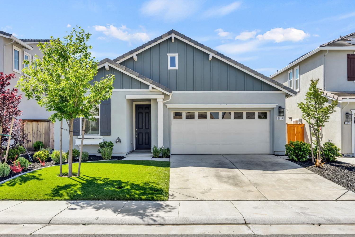Detail Gallery Image 2 of 42 For 3087 Ridgecrest Dr, Lincoln,  CA 95648 - 3 Beds | 2 Baths