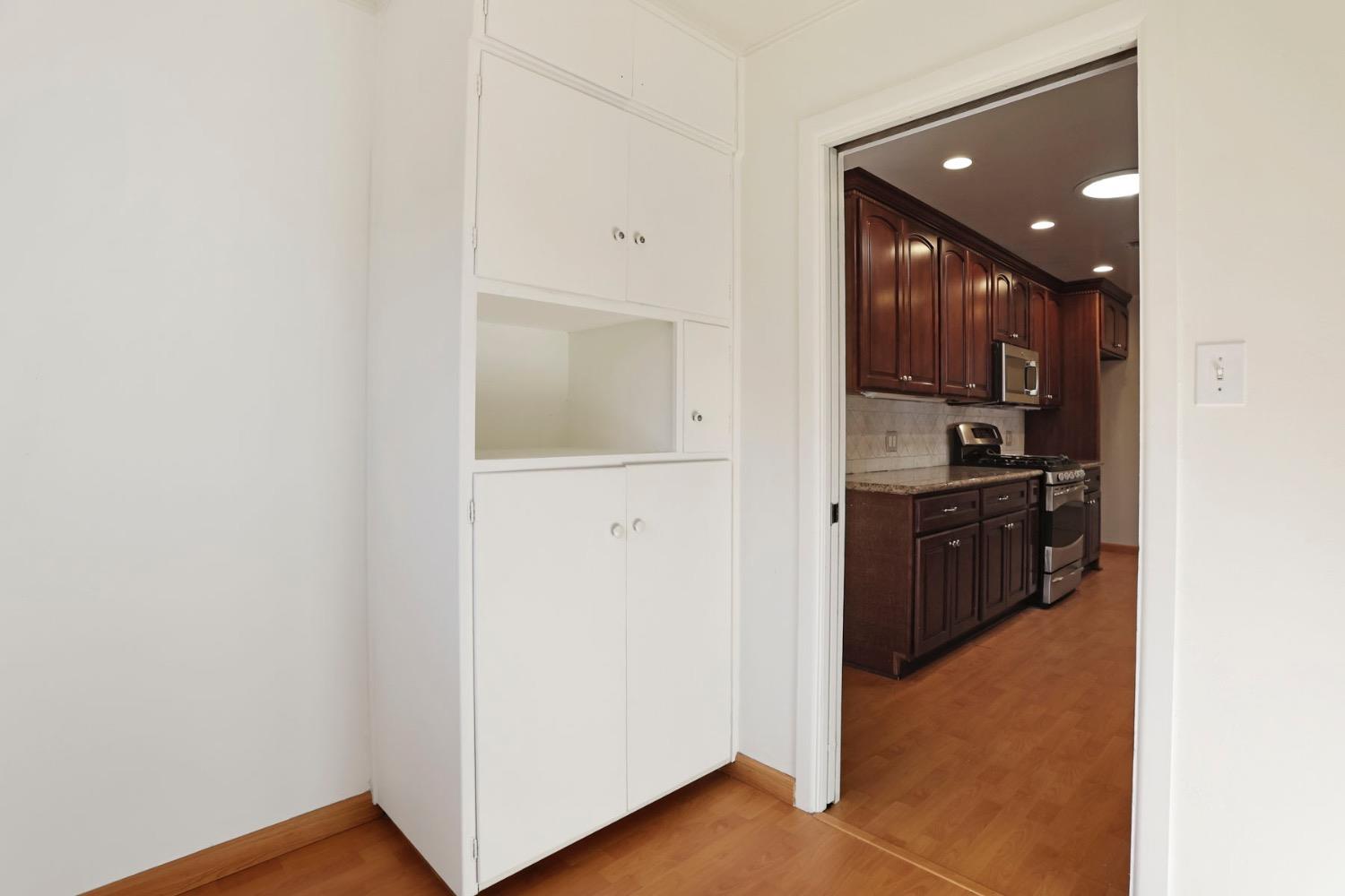 Detail Gallery Image 34 of 43 For 1152 Stanton Way, Stockton,  CA 95207 - 3 Beds | 2 Baths