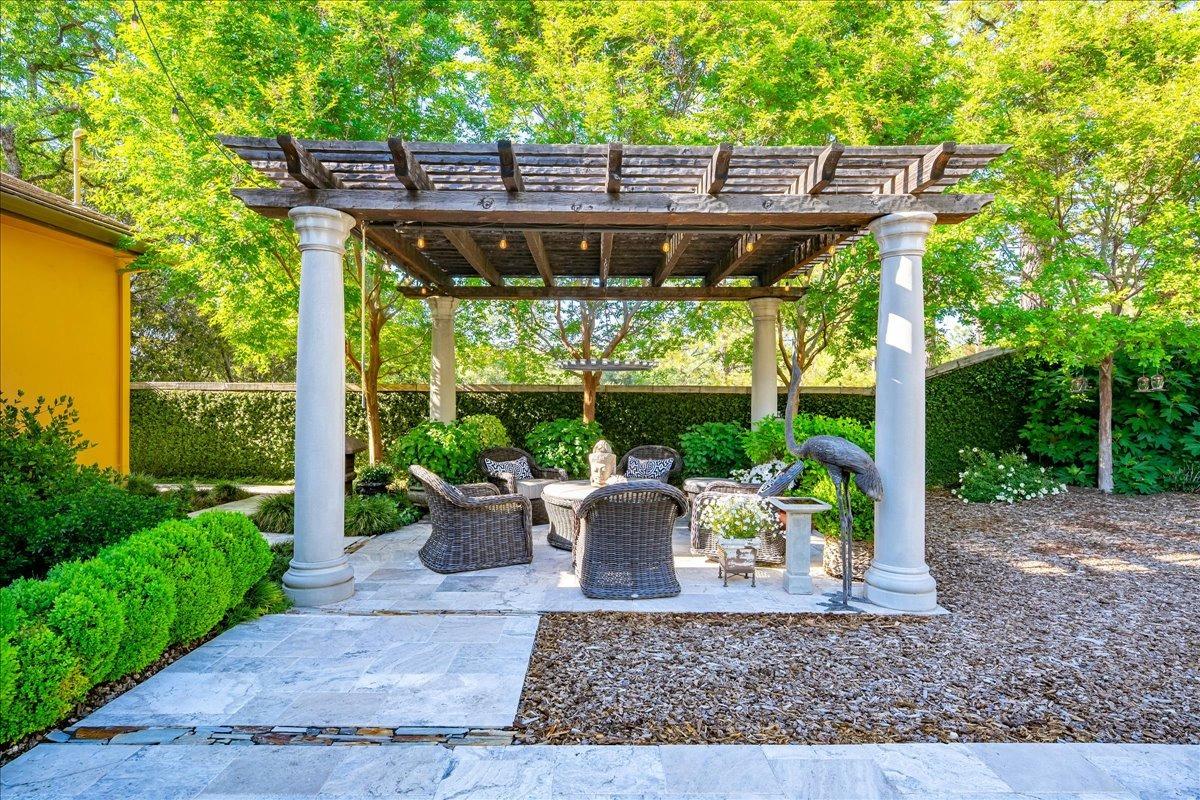 Detail Gallery Image 71 of 98 For 6340 Roller Coaster Rd, Garden Valley,  CA 95633 - 4 Beds | 3/1 Baths