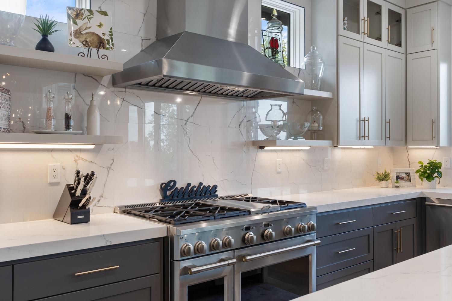 Detail Gallery Image 16 of 64 For 2056 Long View Dr, Meadow Vista,  CA 95722 - 4 Beds | 5/1 Baths