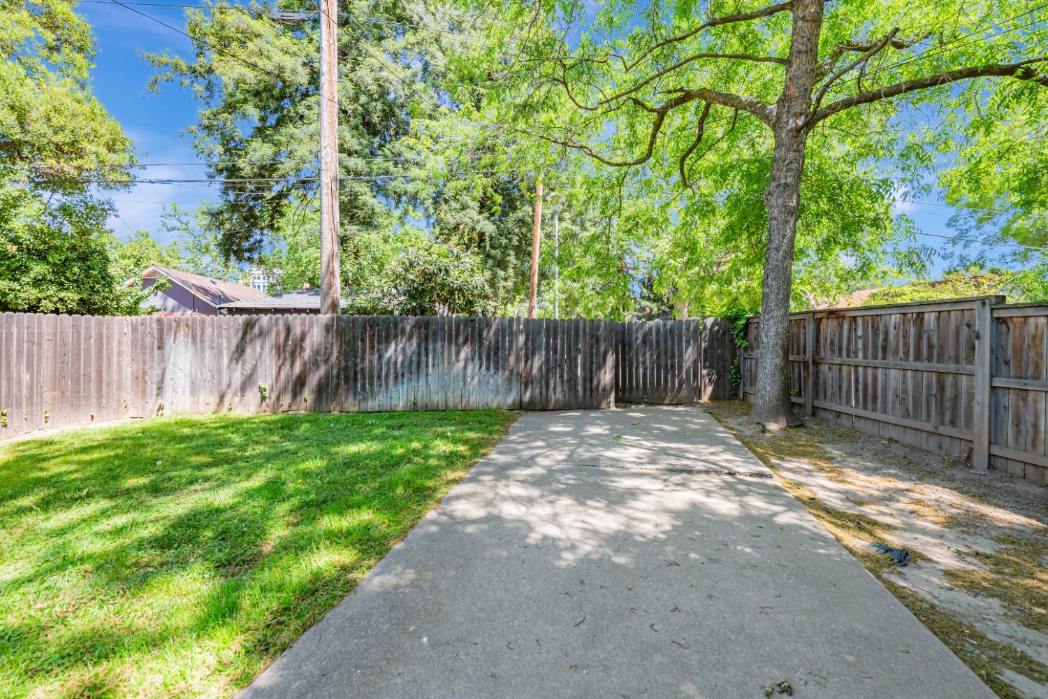 41st Street, Sacramento, California image 28