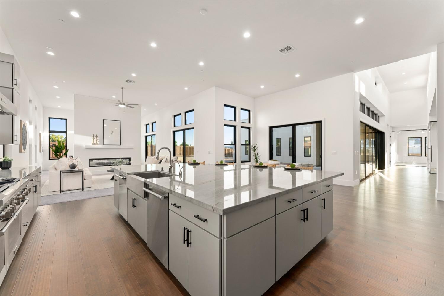 Detail Gallery Image 22 of 78 For 4810 Minero Ln, Granite Bay,  CA 95746 - 5 Beds | 4/1 Baths