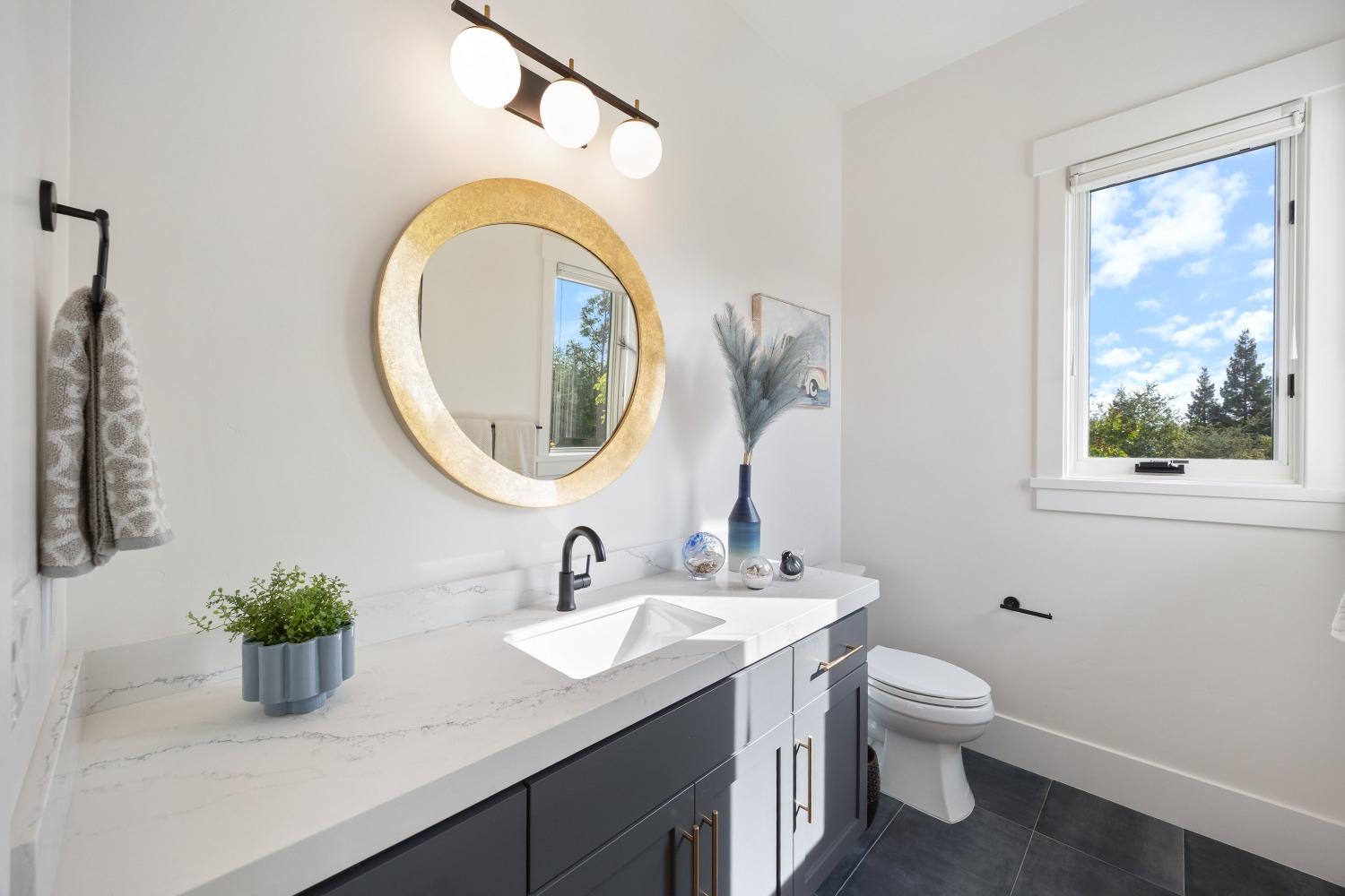Detail Gallery Image 27 of 64 For 2056 Long View Dr, Meadow Vista,  CA 95722 - 4 Beds | 5/1 Baths