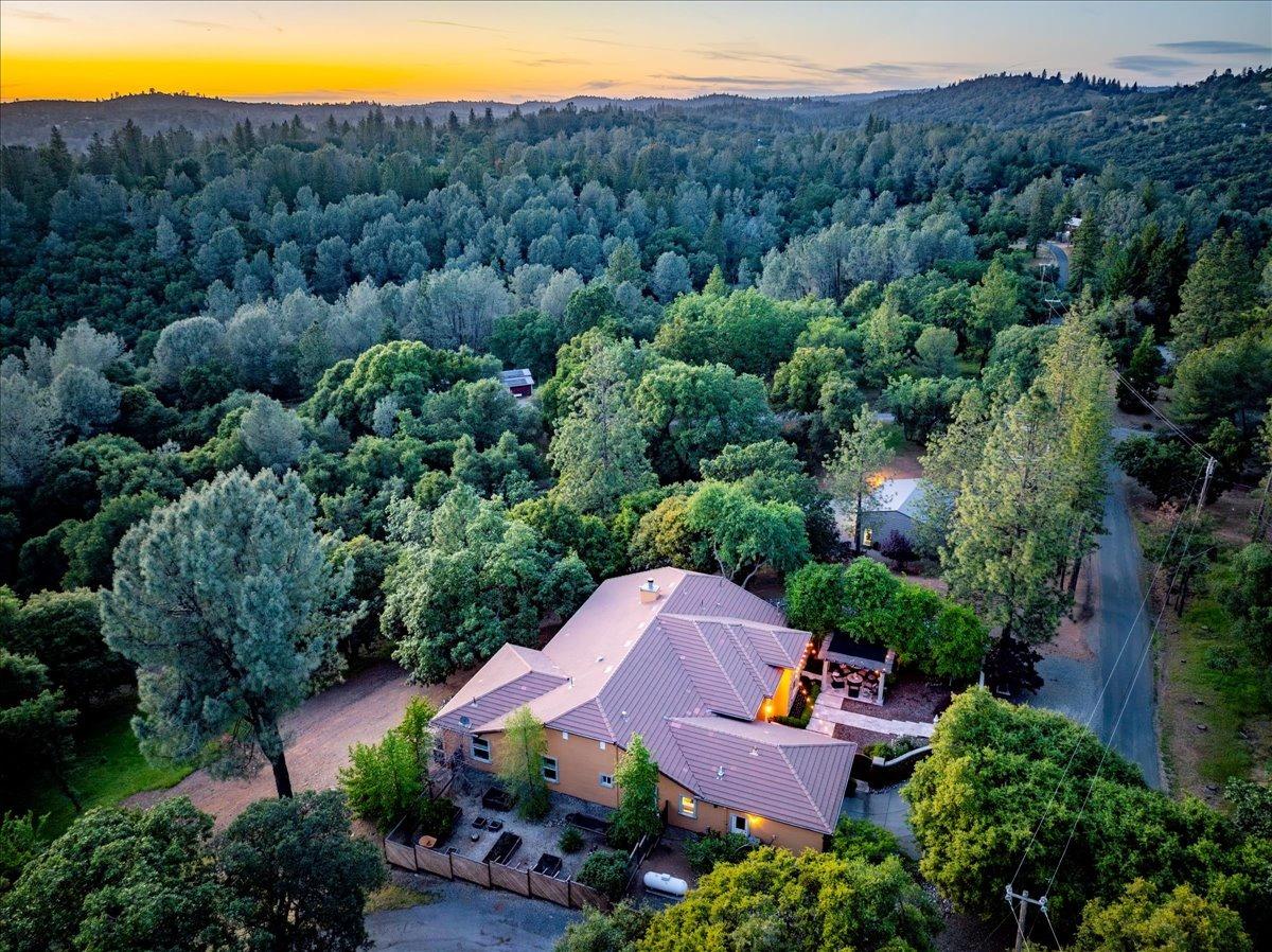 Detail Gallery Image 74 of 98 For 6340 Roller Coaster Rd, Garden Valley,  CA 95633 - 4 Beds | 3/1 Baths