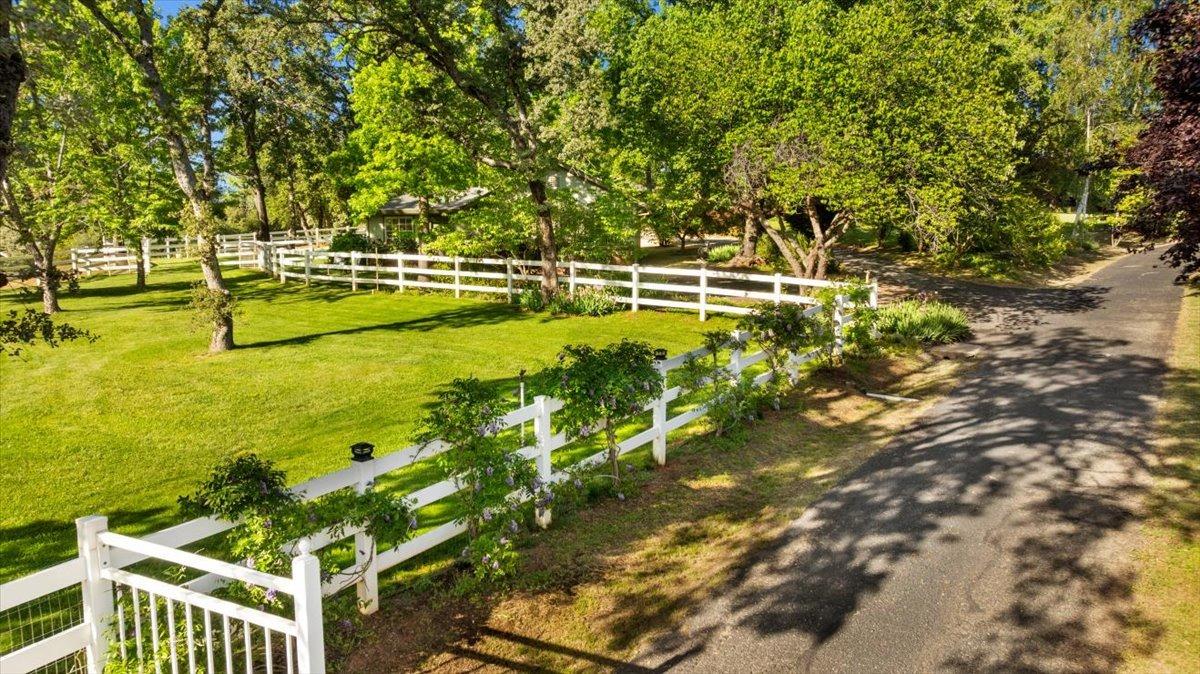 Detail Gallery Image 54 of 73 For 10107 Park View Ln, Penn Valley,  CA 95946 - 3 Beds | 2 Baths