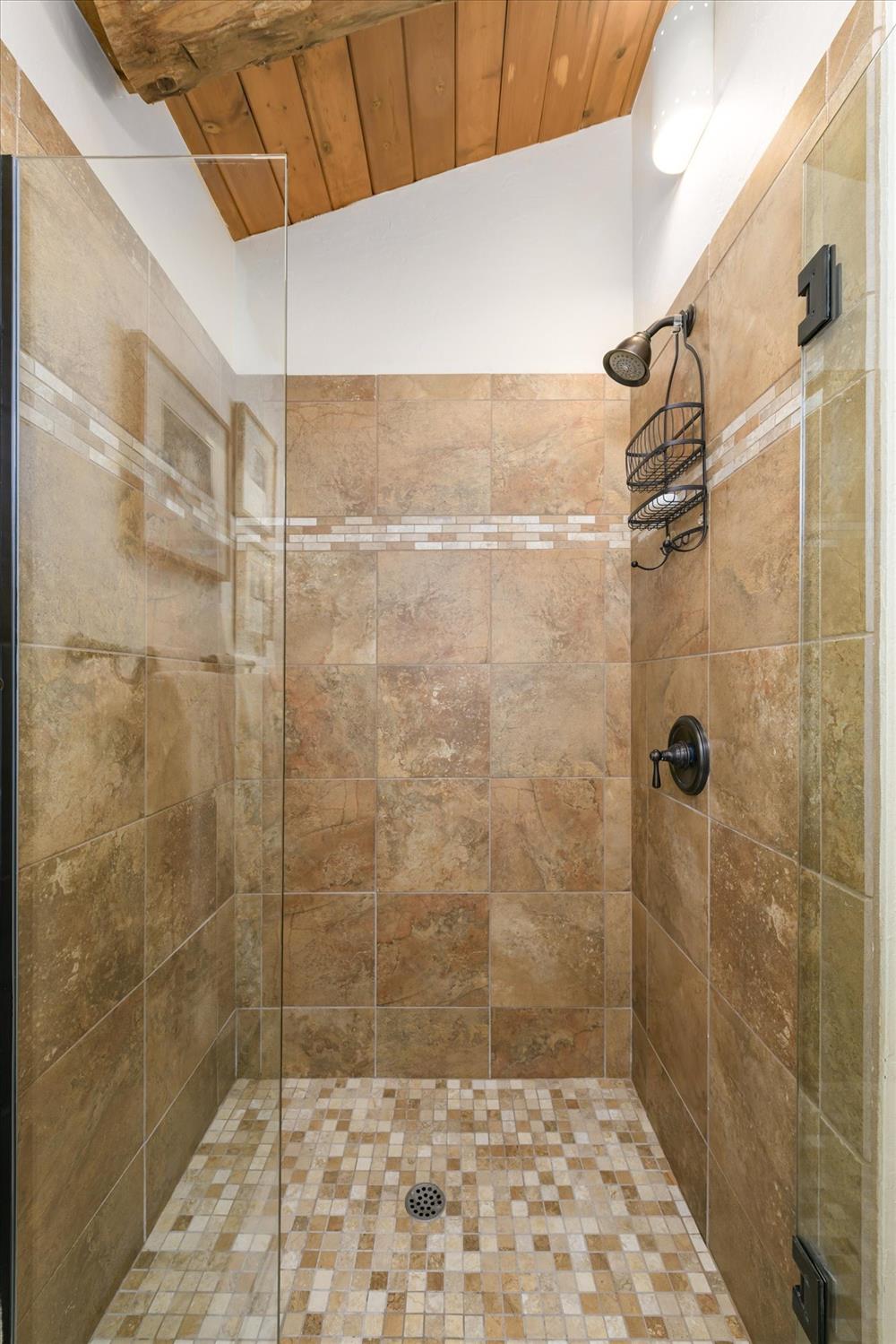 Detail Gallery Image 36 of 86 For 1267 Old Rock Bridge Rd, Placerville,  CA 95667 - 3 Beds | 2 Baths
