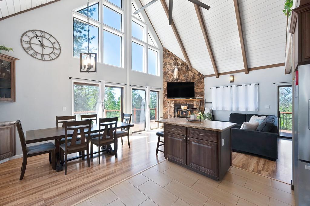 Detail Gallery Image 1 of 48 For 6202 Green Ridge Dr, Foresthill,  CA 95631 - 3 Beds | 2/1 Baths