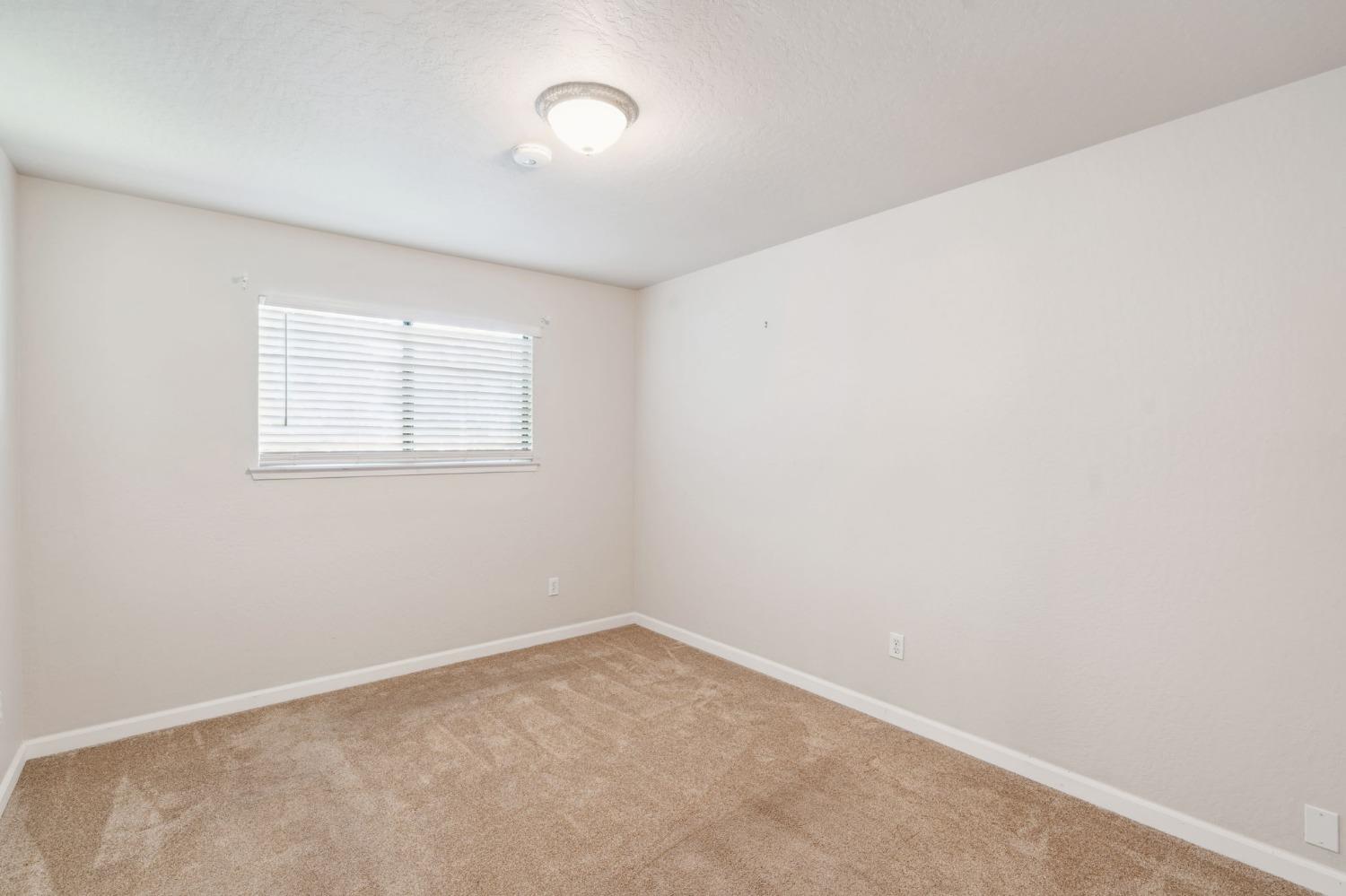 Detail Gallery Image 16 of 34 For 497 Washington Irving Dr, Colfax,  CA 95713 - 4 Beds | 2 Baths