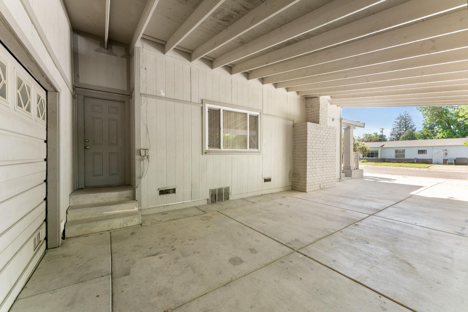 Detail Gallery Image 12 of 84 For 8905 Fredric, Sacramento,  CA 95826 - 4 Beds | 3 Baths