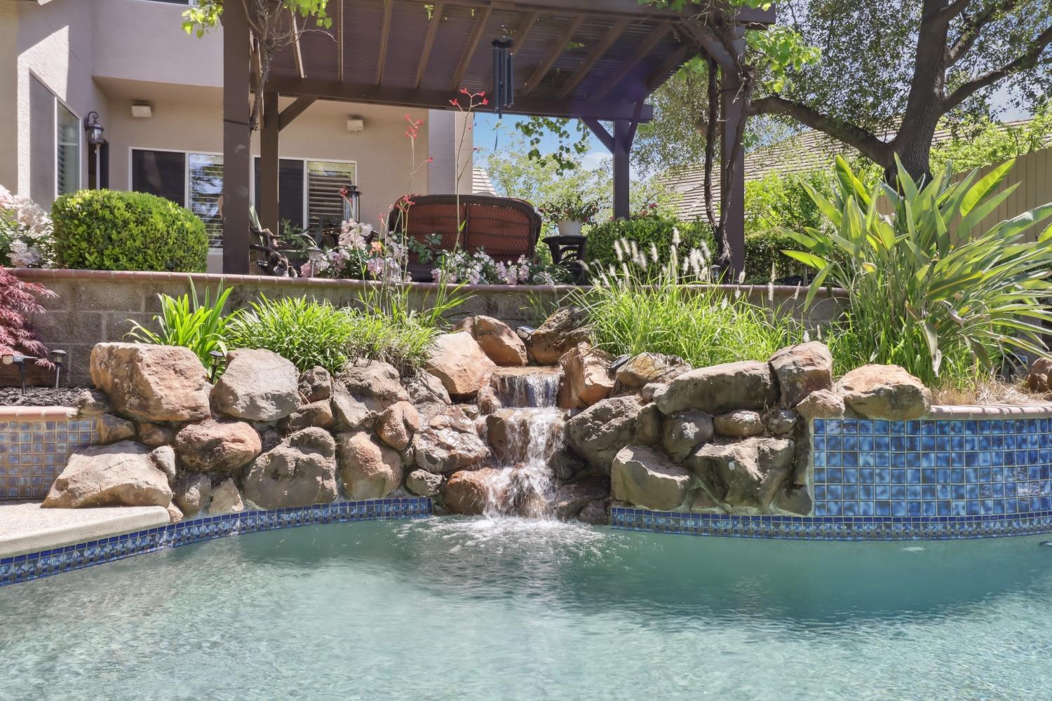 Detail Gallery Image 69 of 99 For 204 Davies Ct, Folsom,  CA 95630 - 4 Beds | 2/1 Baths