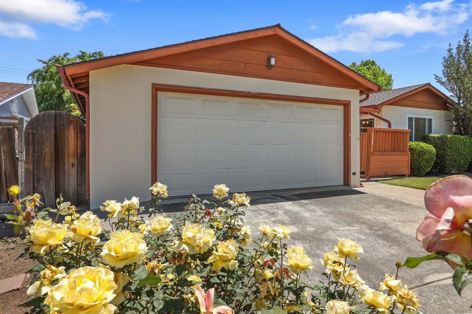 Detail Gallery Image 45 of 49 For 1384 Heckman Way, San Jose,  CA 95129 - 3 Beds | 2 Baths