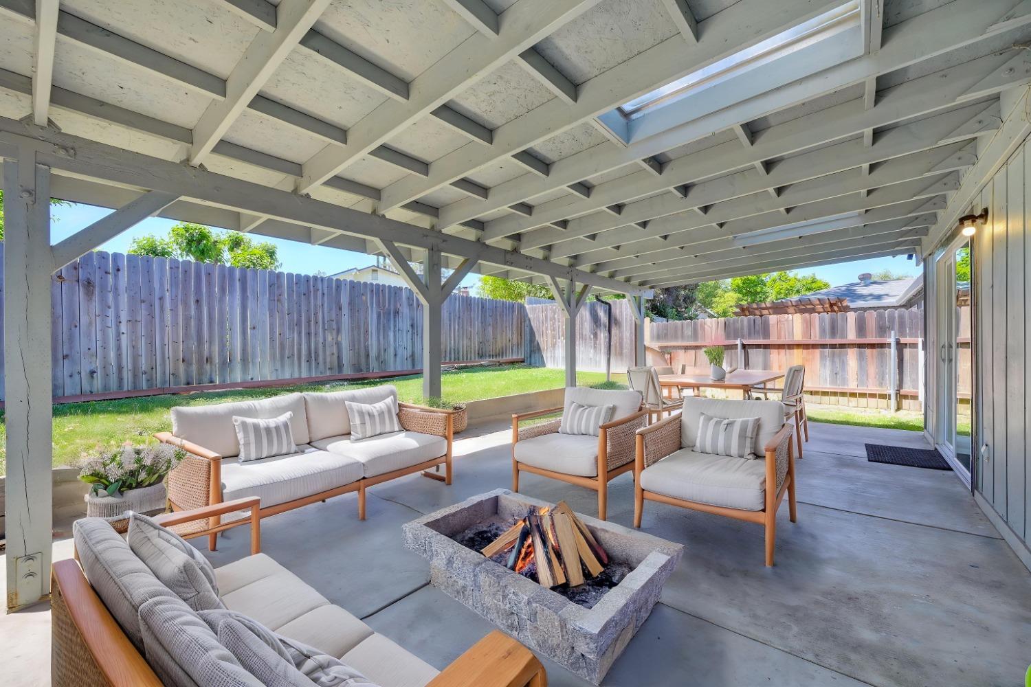 Detail Gallery Image 29 of 37 For 5801 Pecan Ave, Orangevale,  CA 95662 - 4 Beds | 2/1 Baths