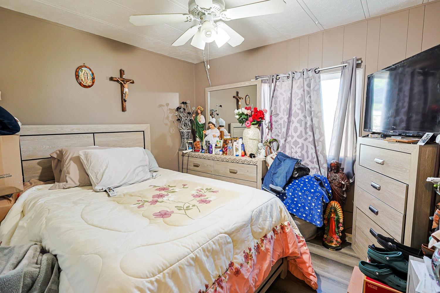 Detail Gallery Image 10 of 16 For 3950 Mack Rd 129, Sacramento,  CA 95823 - 3 Beds | 2 Baths
