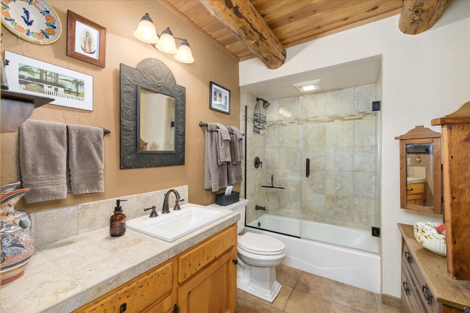 Detail Gallery Image 23 of 86 For 1267 Old Rock Bridge Rd, Placerville,  CA 95667 - 3 Beds | 2 Baths
