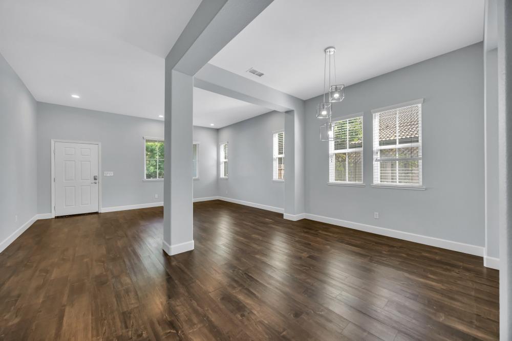 Detail Gallery Image 8 of 54 For 4019 Aitken Dairy Rd, Rocklin,  CA 95677 - 4 Beds | 2 Baths