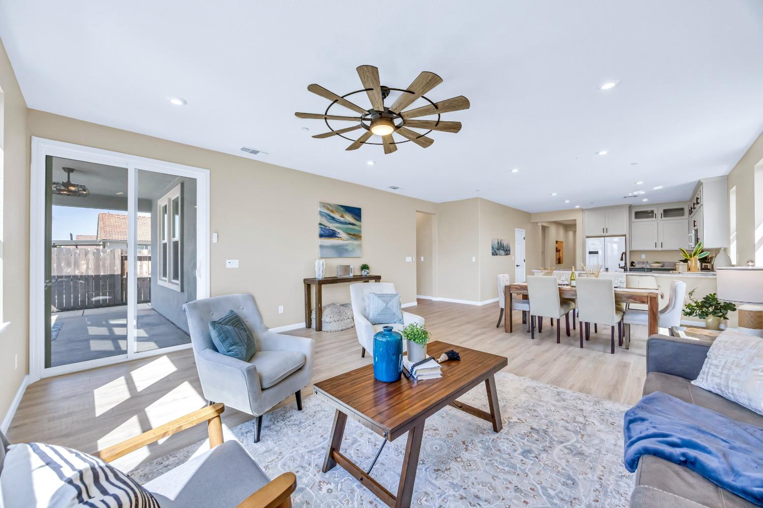 Detail Gallery Image 14 of 42 For 3087 Ridgecrest Dr, Lincoln,  CA 95648 - 3 Beds | 2 Baths