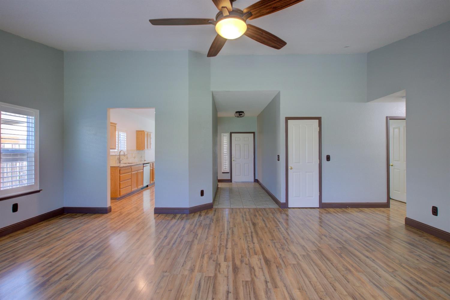 Detail Gallery Image 10 of 55 For 1217 Fairway Dr, Atwater,  CA 95301 - 3 Beds | 2 Baths