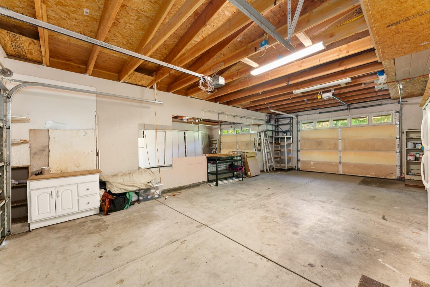 Detail Gallery Image 31 of 84 For 8905 Fredric, Sacramento,  CA 95826 - 4 Beds | 3 Baths