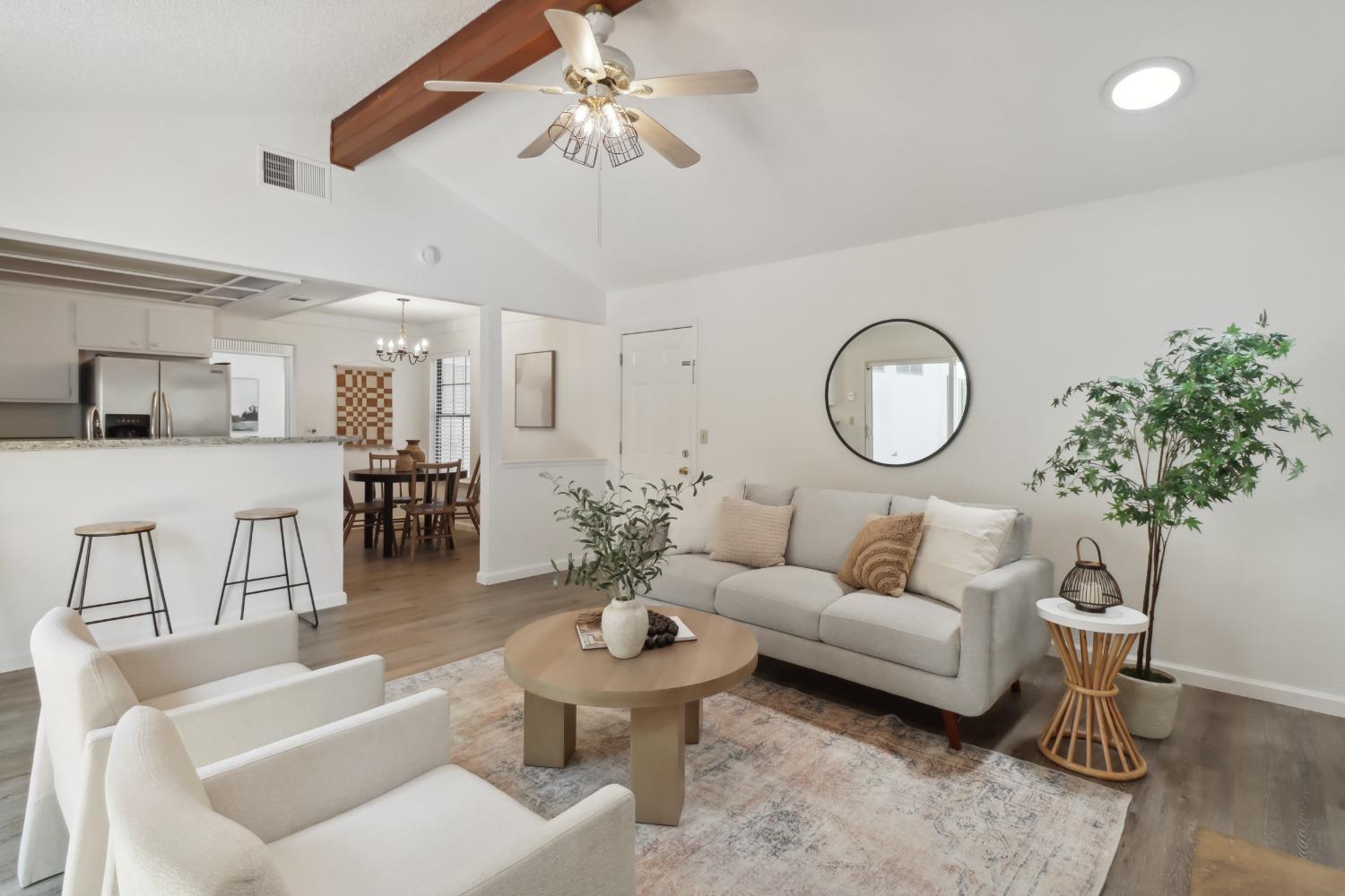 Detail Gallery Image 14 of 38 For 2888 Baronet Way, Sacramento,  CA 95833 - 4 Beds | 2 Baths