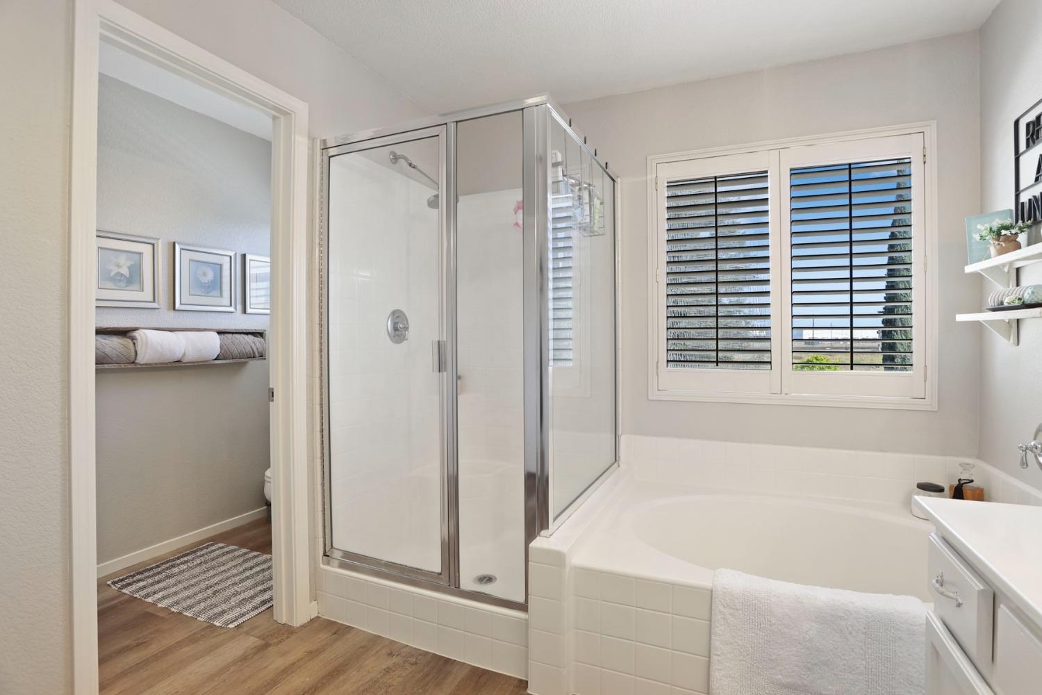 Detail Gallery Image 31 of 43 For 990 Kirkwood Way, Lathrop,  CA 95330 - 5 Beds | 3 Baths