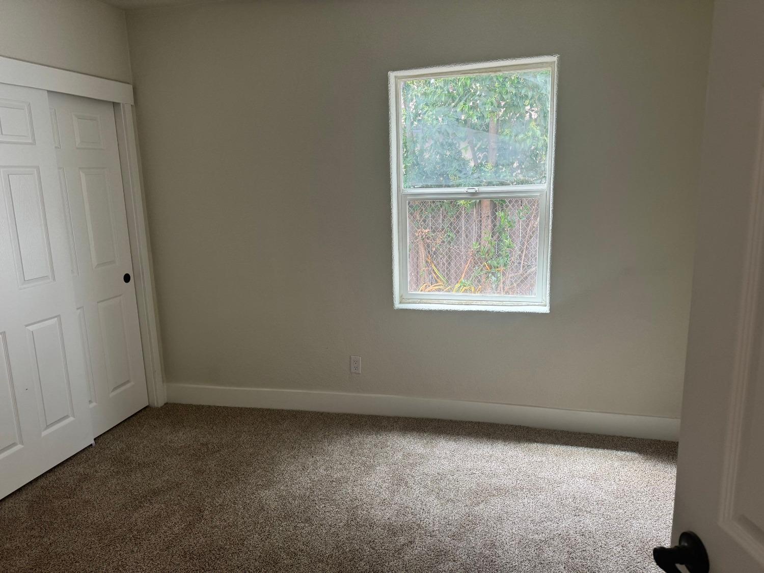 Detail Gallery Image 12 of 22 For 3138 San Diego Way, Sacramento,  CA 95820 - 4 Beds | 1/1 Baths