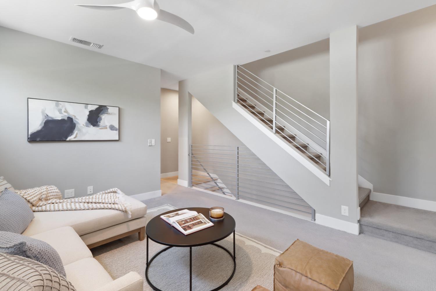 Detail Gallery Image 29 of 58 For 2011 Fat Aly, Sacramento,  CA 95811 - 3 Beds | 2/2 Baths