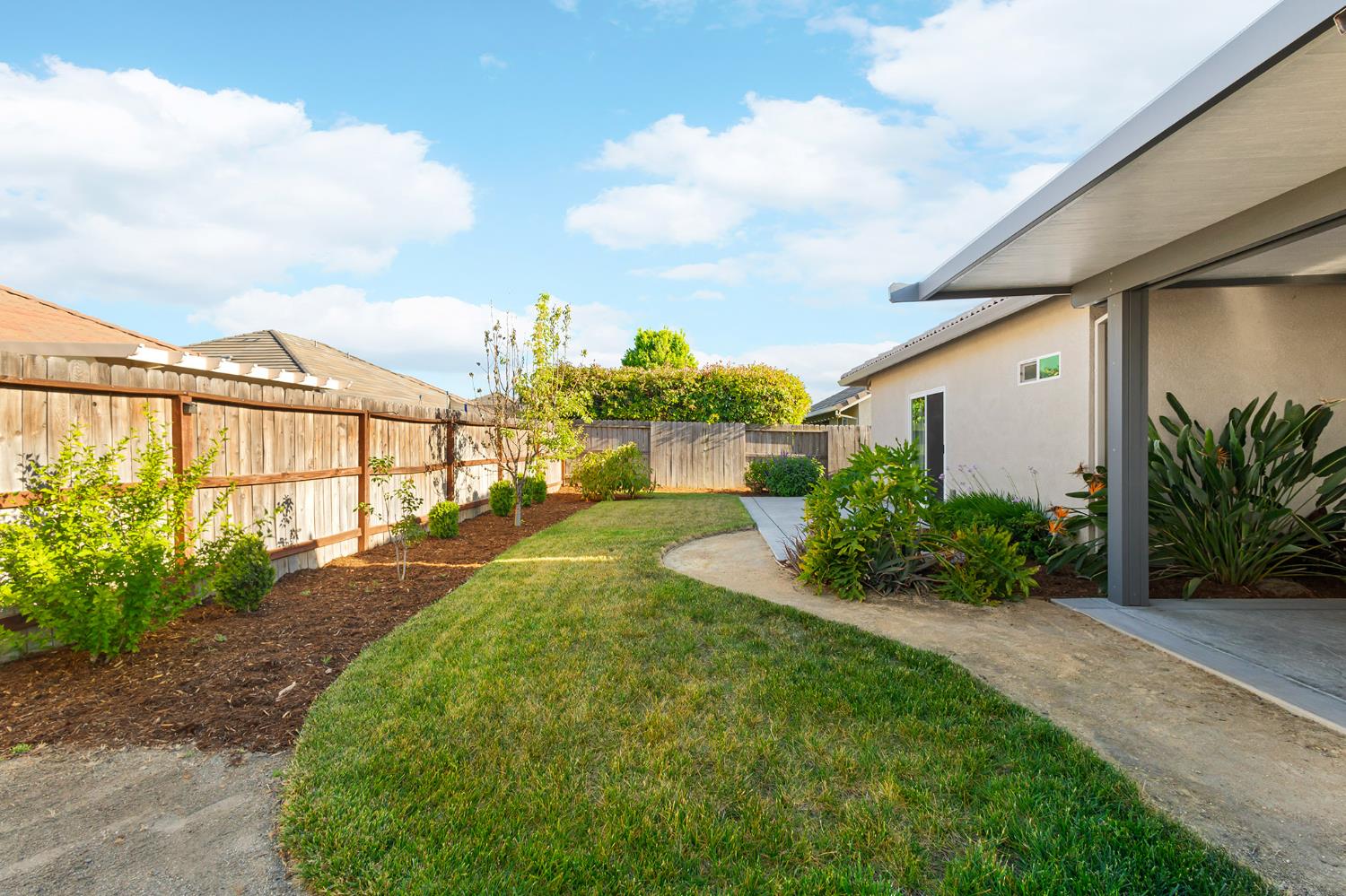 Detail Gallery Image 15 of 30 For 1930 Cinnamon Teal Ct, Gridley,  CA 95948 - 4 Beds | 2 Baths