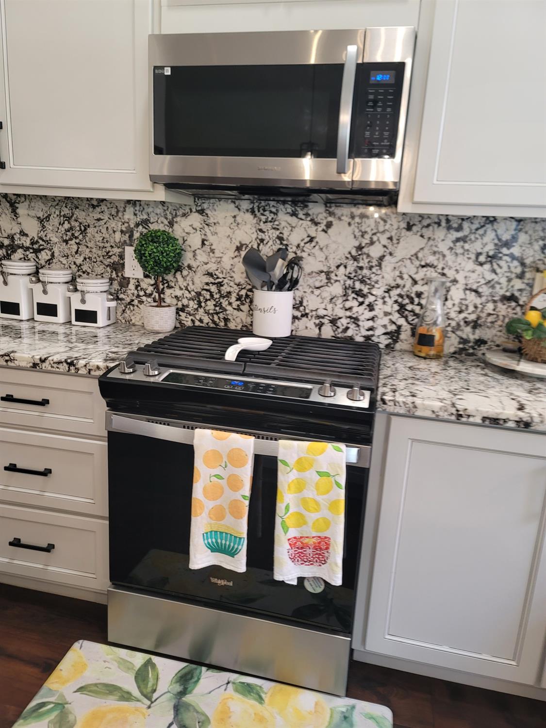 Detail Gallery Image 17 of 59 For 2900 Soquel Ave, Atwater,  CA 95301 - 3 Beds | 2 Baths