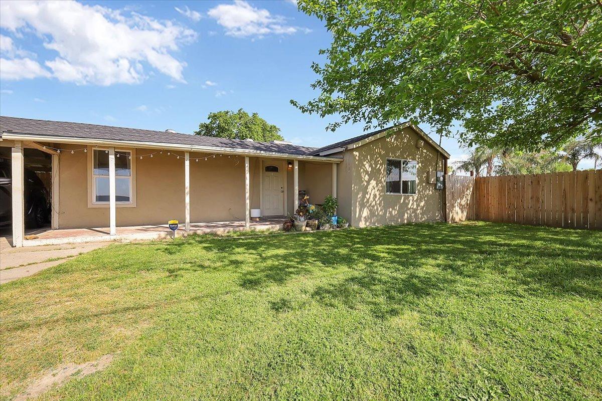 Detail Gallery Image 4 of 24 For 4863 Arboga Rd, Olivehurst,  CA 95961 - 2 Beds | 1 Baths