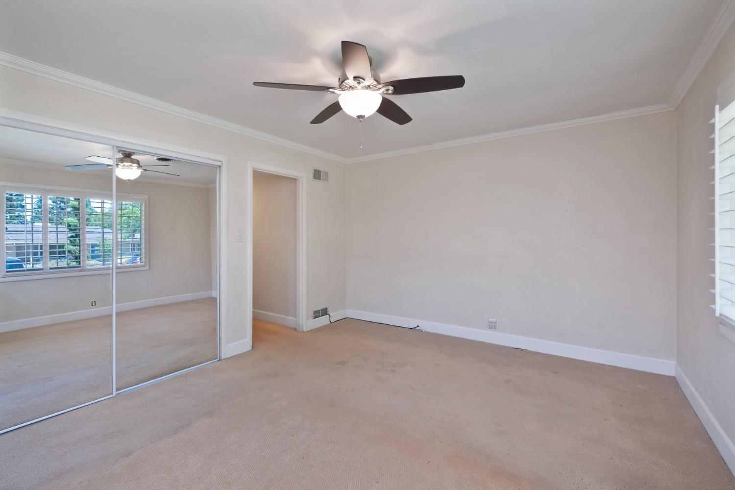 San Ysidro Way, Sacramento, California image 17