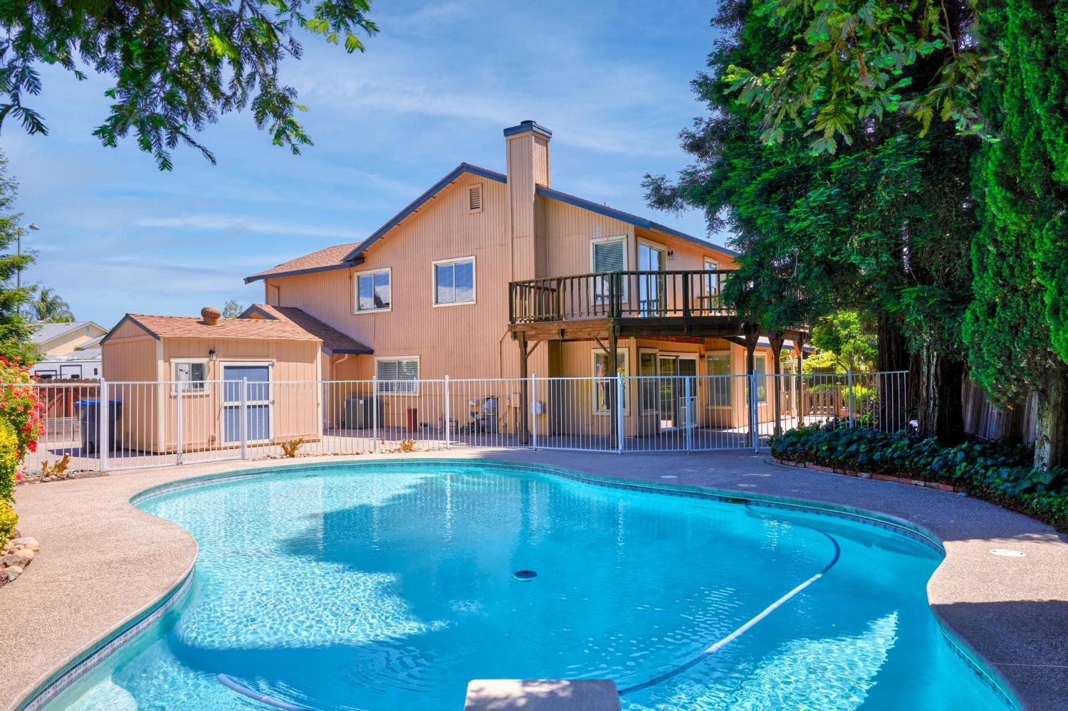 Detail Gallery Image 40 of 48 For 1171 Hidden Meadow, Manteca,  CA 95337 - 5 Beds | 3 Baths