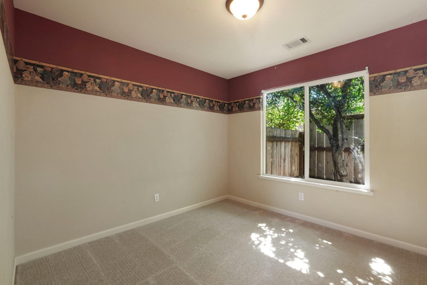 Detail Gallery Image 27 of 48 For 2607 W Elm St, Lodi,  CA 95242 - 3 Beds | 2 Baths