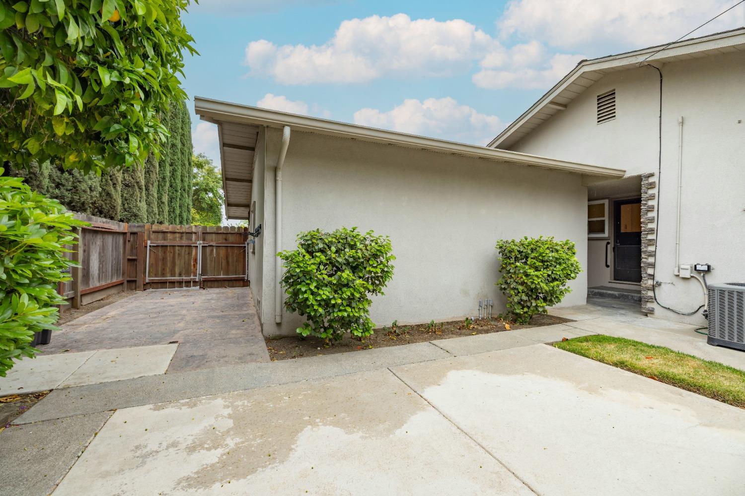 Detail Gallery Image 47 of 49 For 4161 Riviera Dr, Stockton,  CA 95204 - 3 Beds | 2 Baths
