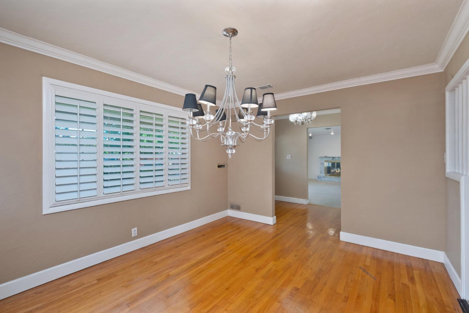 San Ysidro Way, Sacramento, California image 7