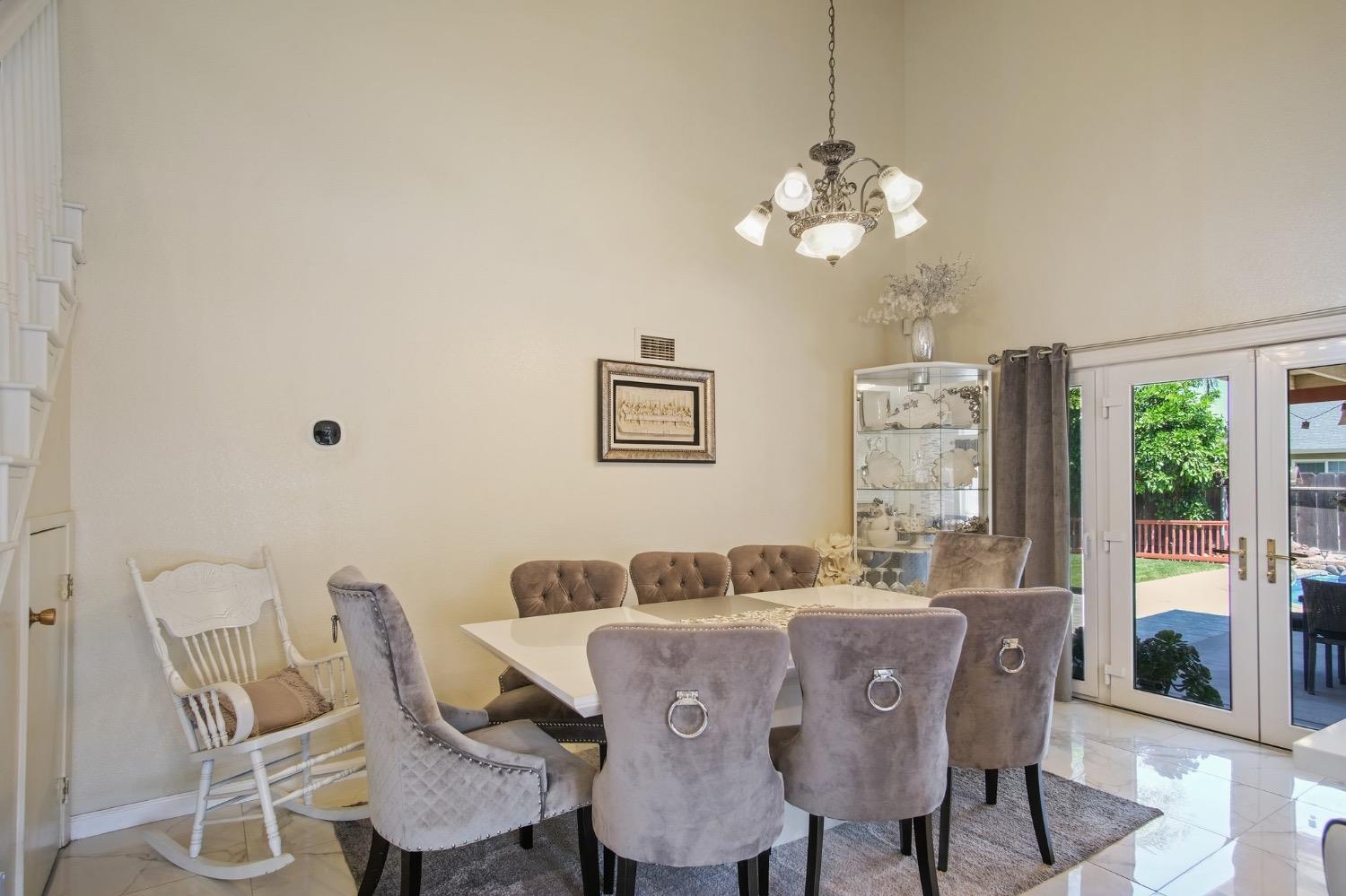 Detail Gallery Image 13 of 40 For 685 Bennington Ave, Turlock,  CA 95382 - 3 Beds | 2 Baths