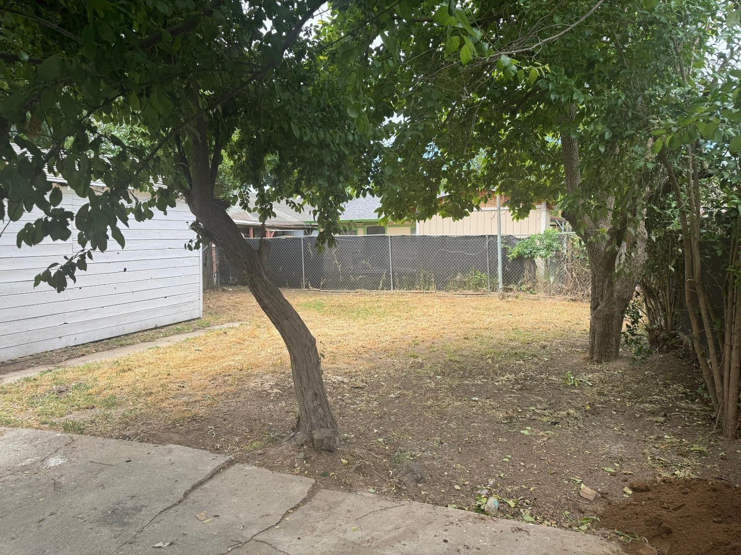 Detail Gallery Image 21 of 22 For 3138 San Diego Way, Sacramento,  CA 95820 - 4 Beds | 1/1 Baths