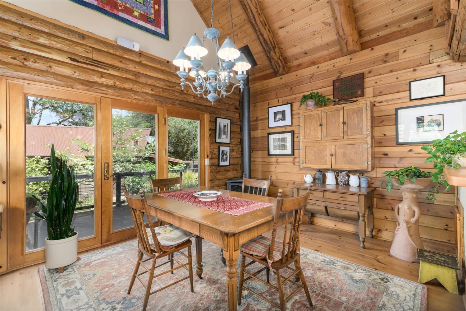 Detail Gallery Image 14 of 86 For 1267 Old Rock Bridge Rd, Placerville,  CA 95667 - 3 Beds | 2 Baths